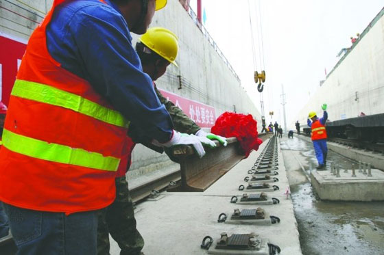 成都地鐵2號(hào)線東延線軌通完成2014年或通車(圖)