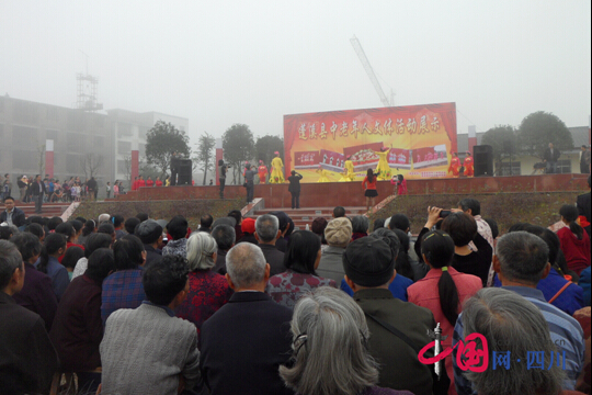 蓬南鎮(zhèn)舉辦中老年文體匯演 開(kāi)創(chuàng)老年體育事業(yè)新局面